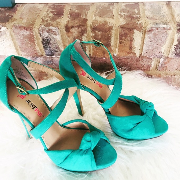 BRAND NEW!!JUST FAB CRISS CROSS SCRAPPY HIGH HEELS - Picture 3 of 8